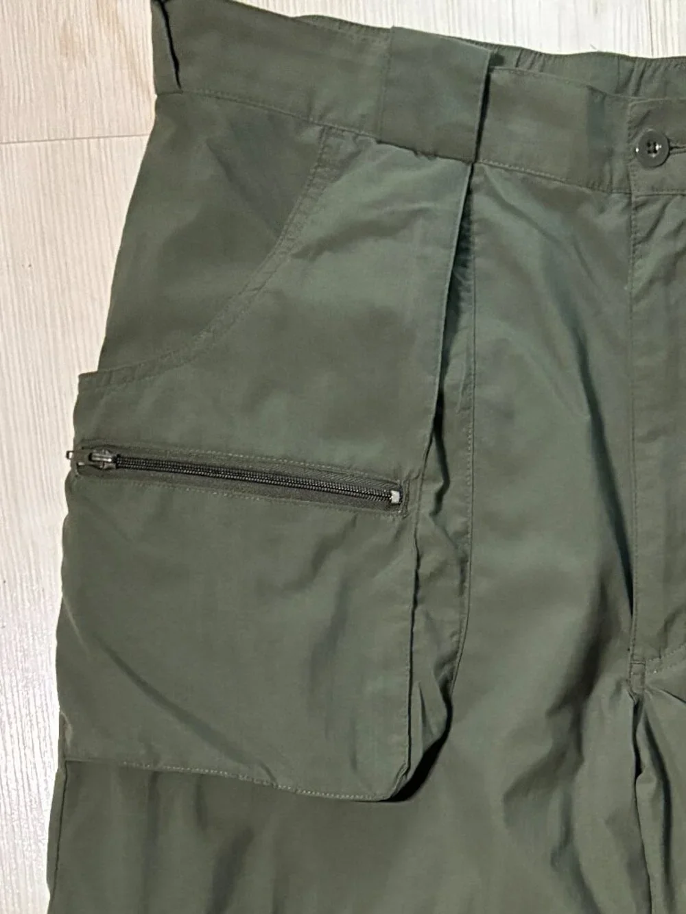 Cabela's Guidewear Men's Large Convertible Cargo Pants Green Zip Off Fishing